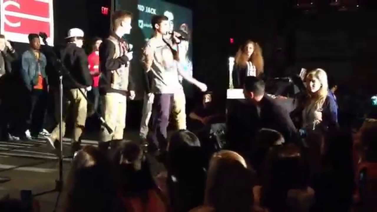 Jack G and Jack J Singing [Magcon Chicago]