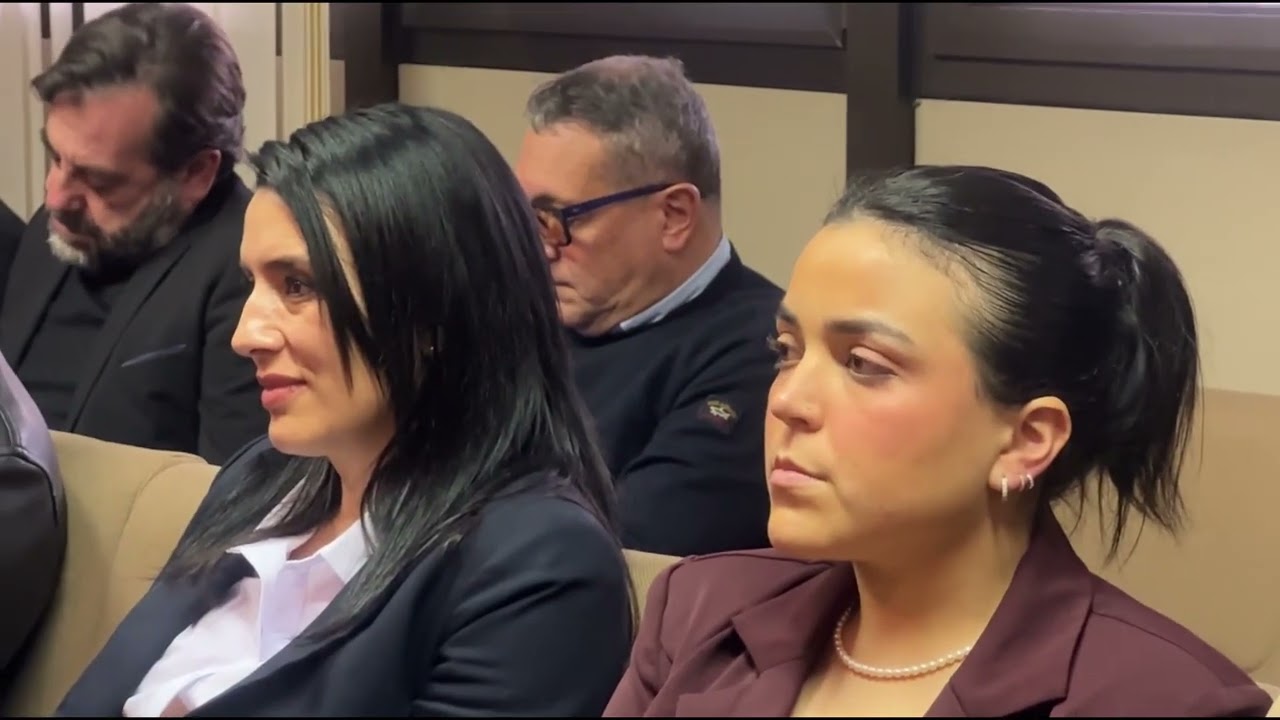 Regione Sardegna, Sorgia passa a Fratelli d’Italia: scontro sulla variazione di bilancio