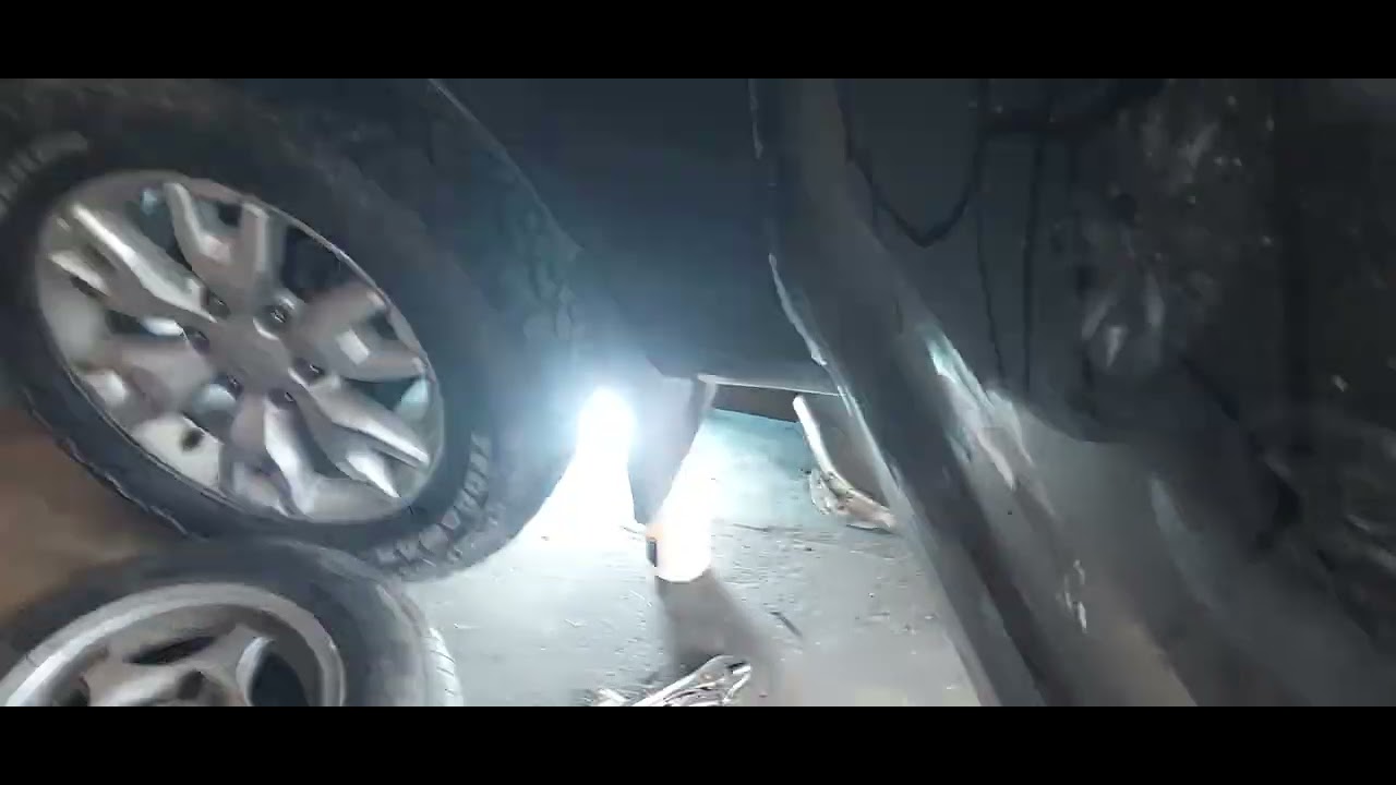 Ford Ranger Bleeding OF Secondary Clutch System (4)