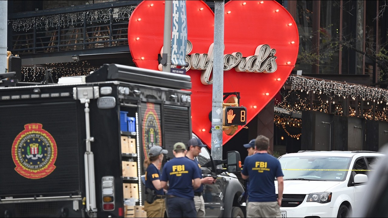 3 killed, 14 injured in possible terror attack outside Sixth Street bar