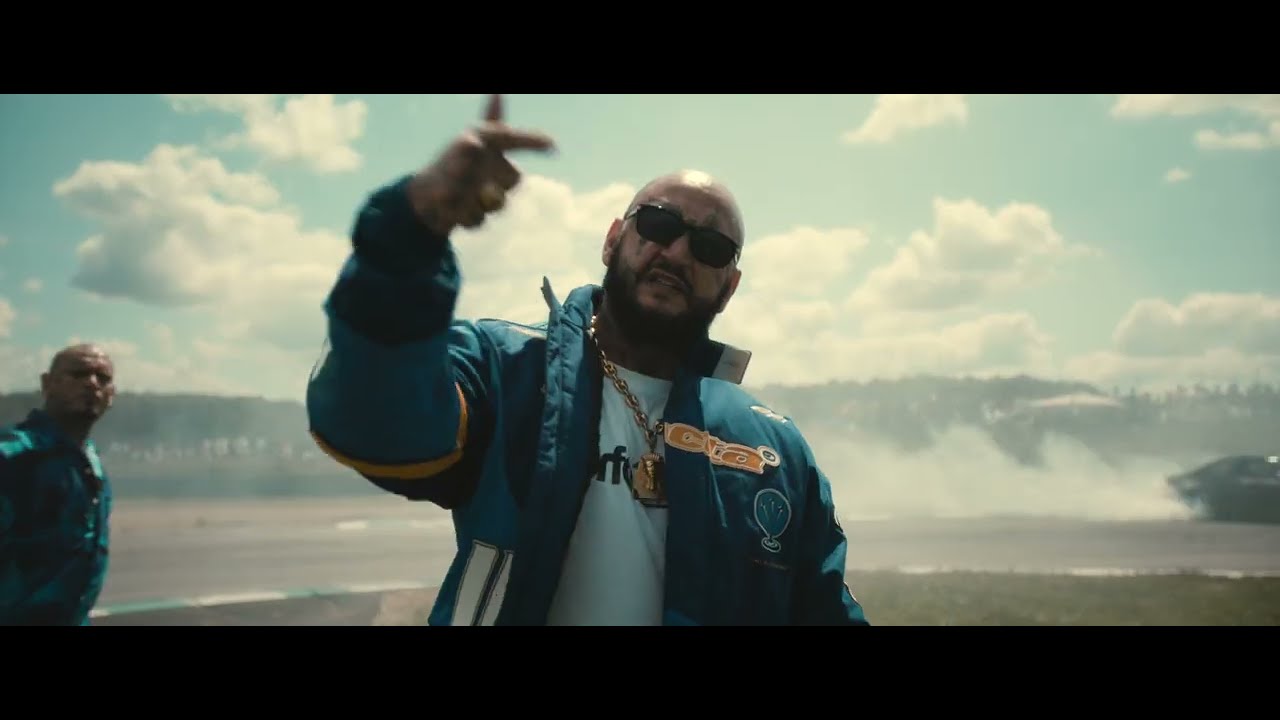 Seth Gueko x Kyzi x Reta & Jason Voriz -   DANS L'AUTO (Clip officiel)