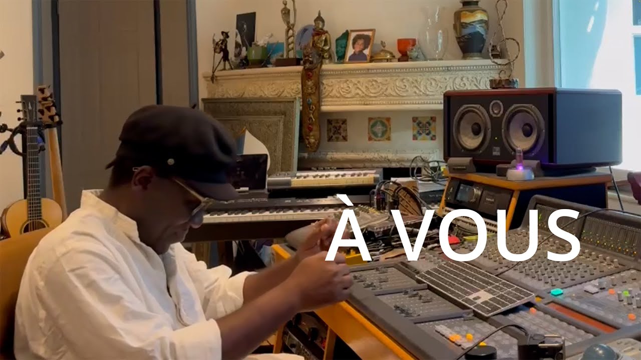 IL Y AVAIT QUOI AVANT (Instrumental)