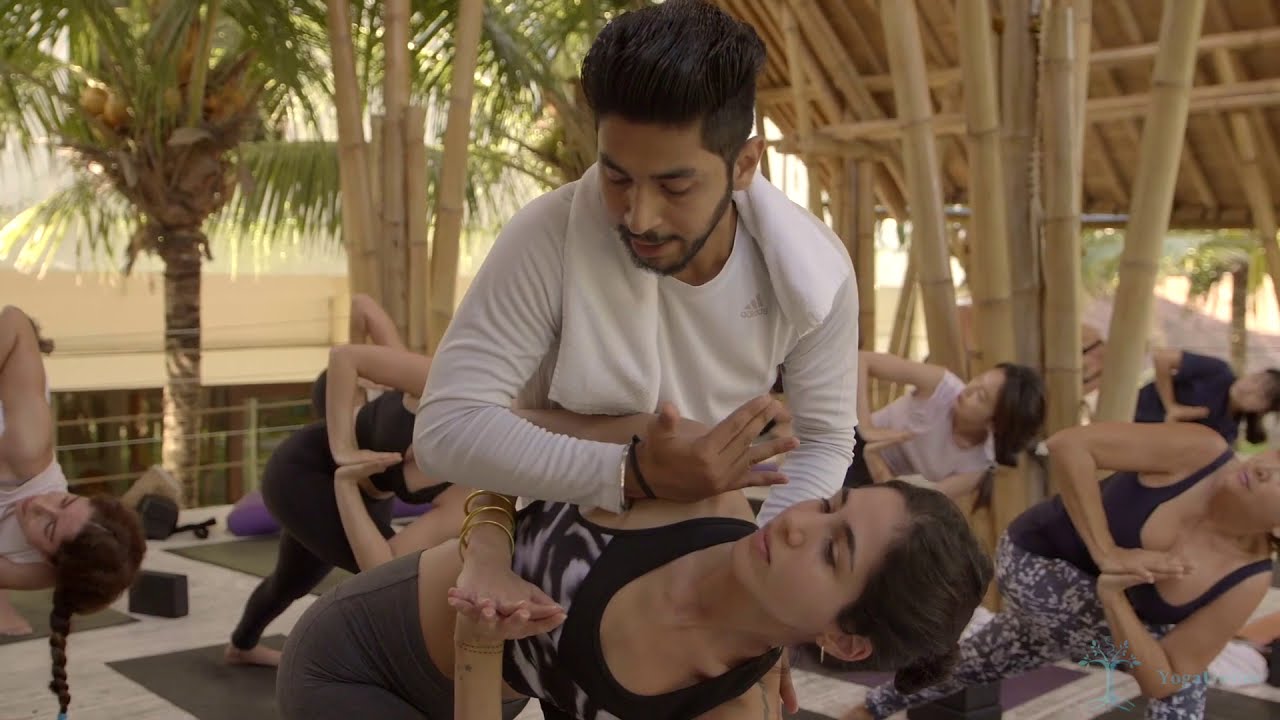 200h Vinyasa Yoga (in Bali) Teacher Training Course