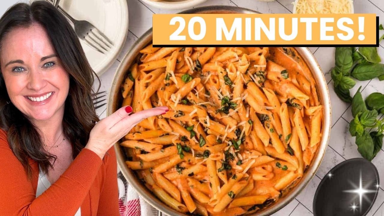 Простая паста с томатным соусом и сливочным вкусом (когда у вас осталось только то, что всегда ес...