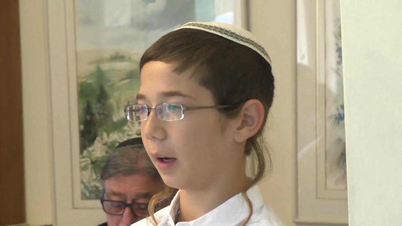 הנחת תפילין ינון ביאלה
