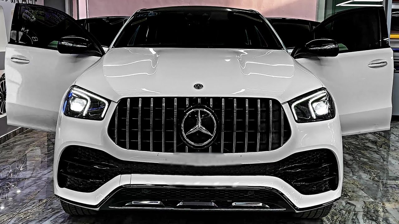 Mercedes AMG GLE 53 - огромный внедорожник!