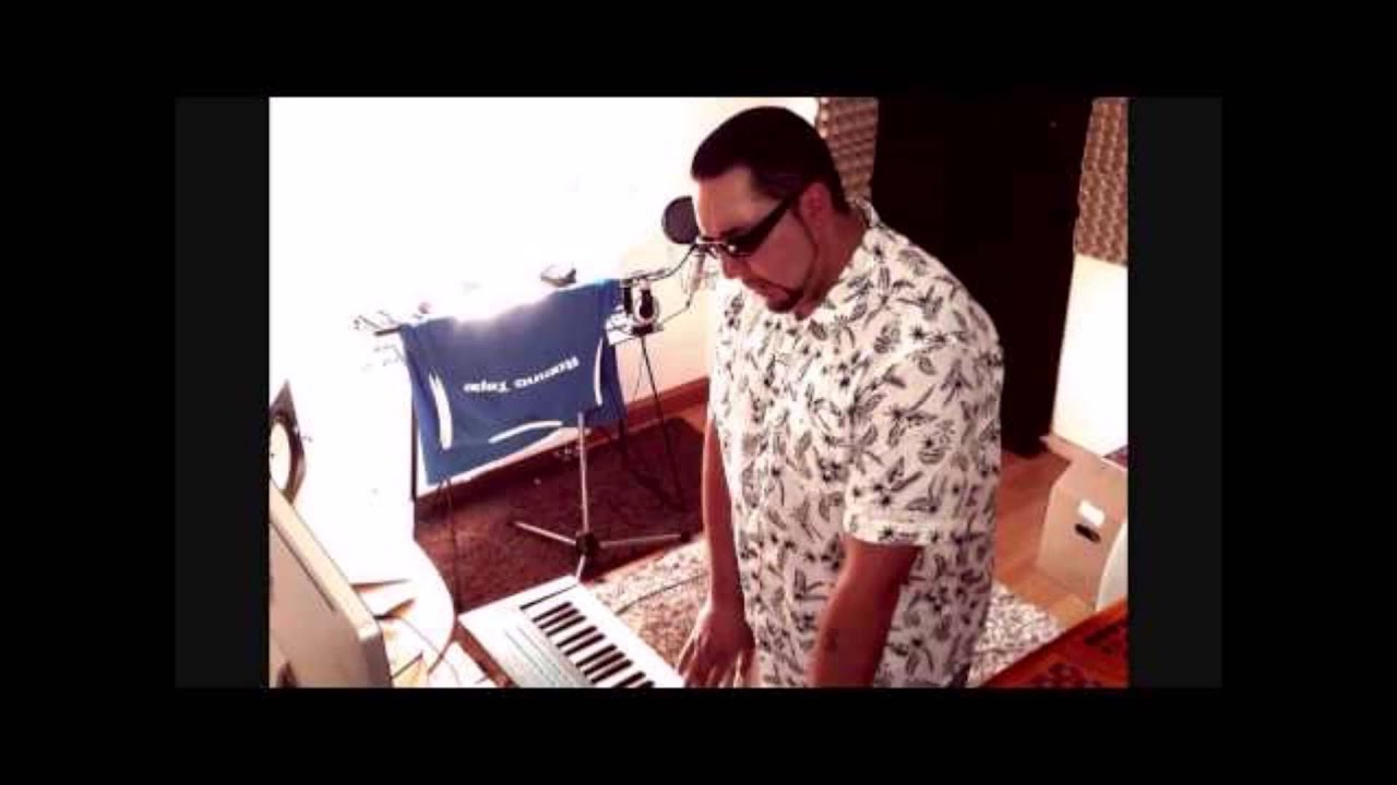 Baro Dano Feat Ooluv - Hang'n