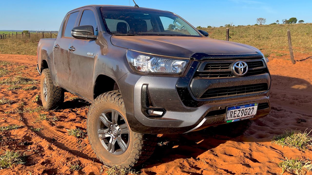 HILUX SR 21/22 COM LIFT, PNEUS 285 MUD, DIFUSOR DE ESCAPE E MUITO MAIS!!!🚜💨💨