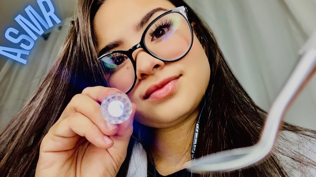 ASMR:DERMATOLOGISTA EXAMINANDO SUA PELE E TRATANDO SUAS MANCHAS!
