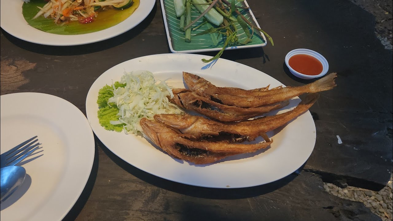 Ресторан Prajabdan в джунглях Паттайя 🐟 🥗 🥚 🍤 🌴 
