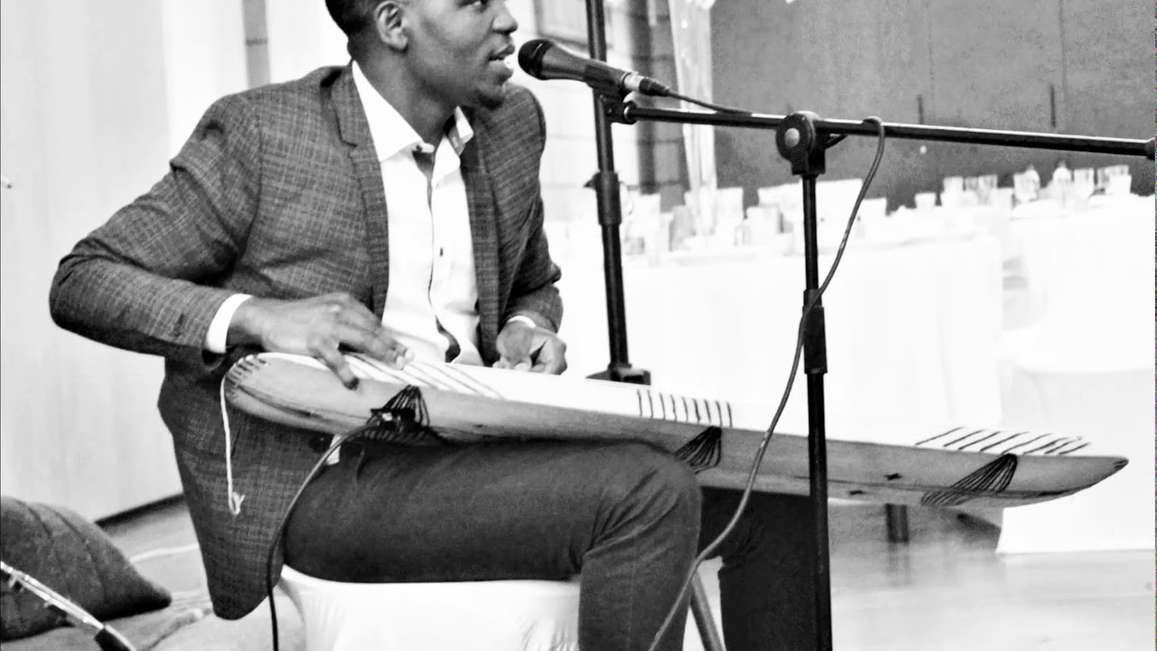 Ndabakumbuye by  Daniel Ngarukiye (Official Audio 2013)