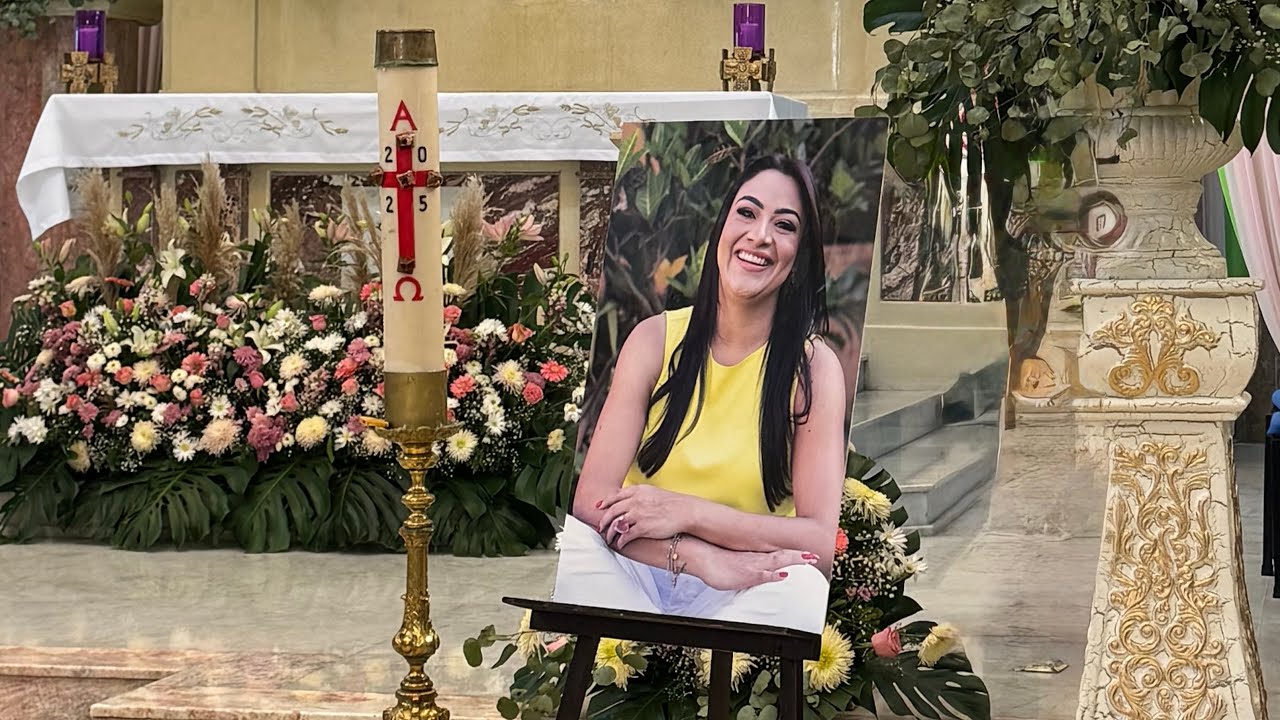 Cientos de personas le dieron el último adiós a Gabriela Mejía Martínez. 