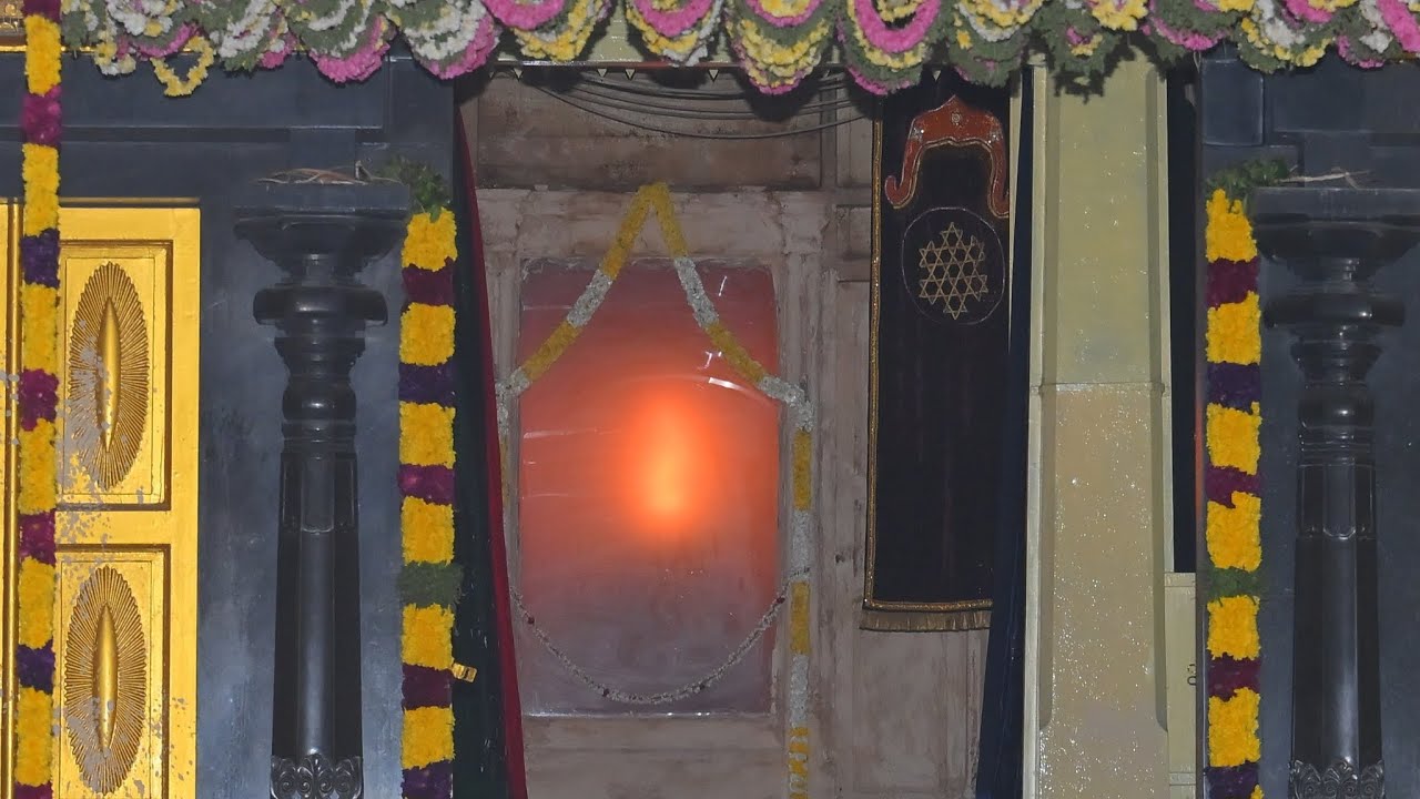 திருவருட்பிரகாச வள்ளல் பெருமான் அருளிய ஆறாம் திருமுறையின் சாரம் - திருவருட்பேறு. 🙏✨ #vallalarsongs 