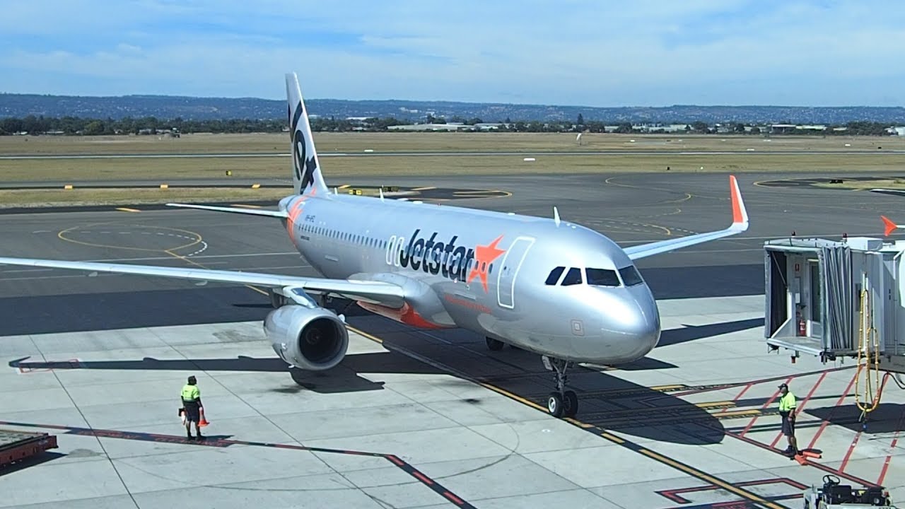 Jetstar Flight Adelaide to Melbourne A320