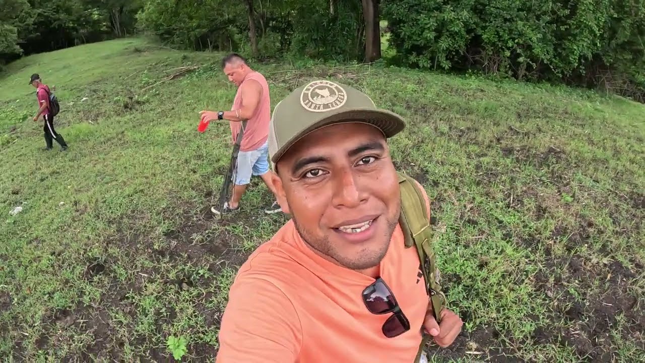 El P&aacute;jaro Leon El P&aacute;jaro Troncon y El Pucuyo Si No Conocen Su Canto Los Saca Huyendo De La Monta&ntilde;a.