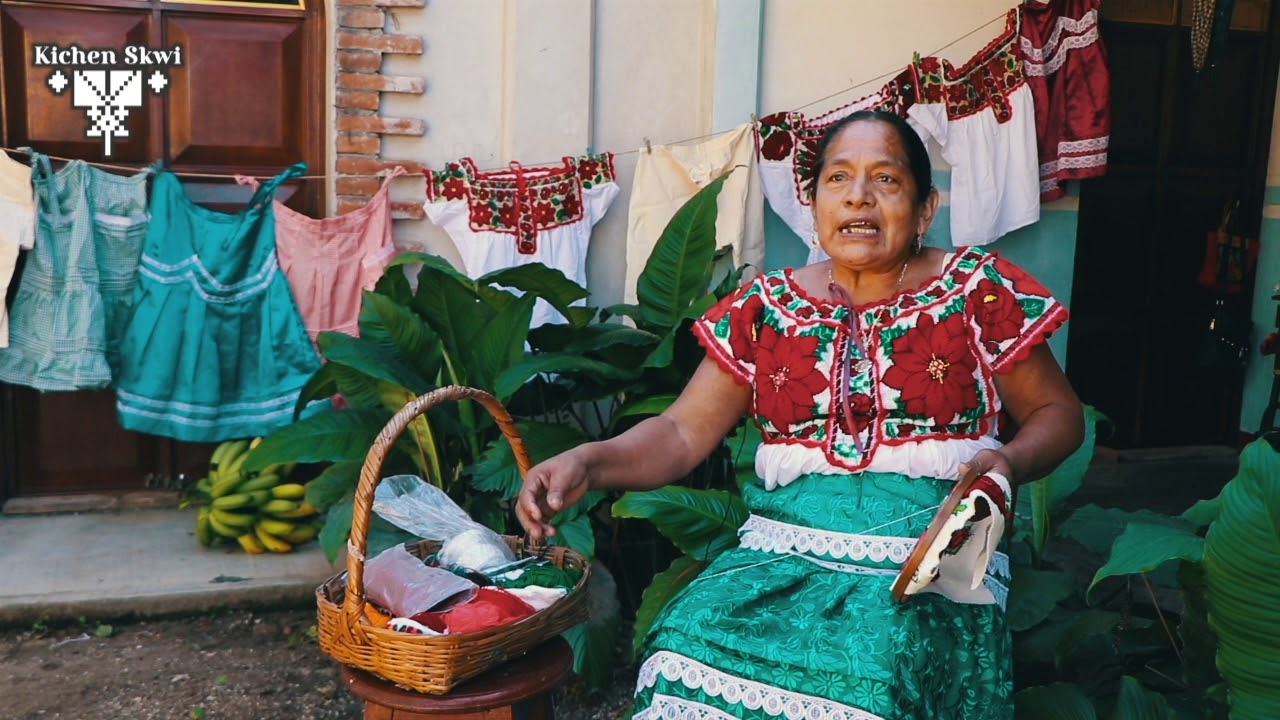 Ropa típica de los chatinos -San Miguel Panixtlahuaca