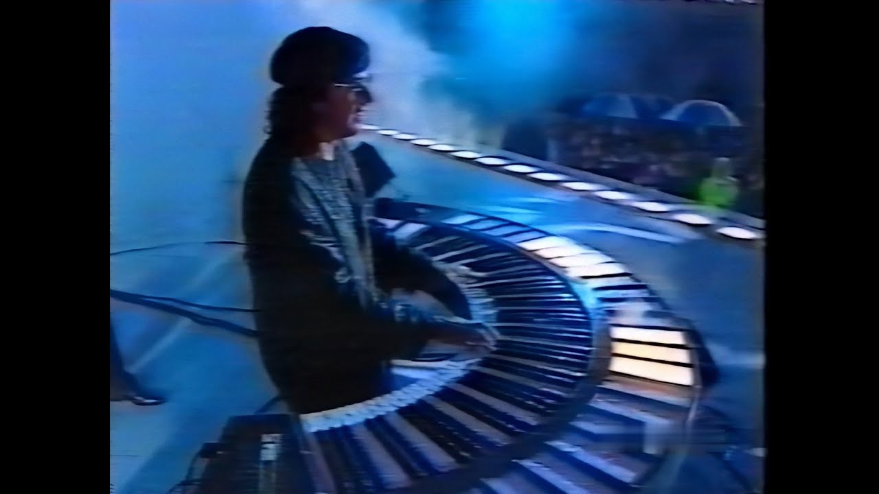 Jean Michel Jarre - Chronologie 4 & Rendez Vous 4 - Festa Italiana (Sept 10, 1995)