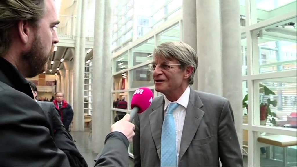 Bram Moszkowicz moet voor de deken verschijnen
