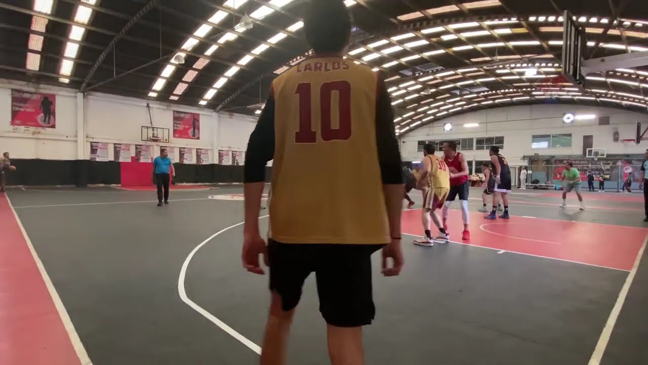 Warriors VS Head Hunters _(partido)