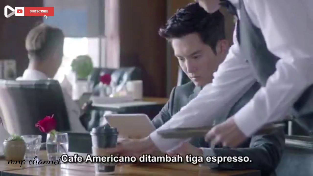 Moment peter sheng was drinking coffee 😝 (pretty lihuizen)