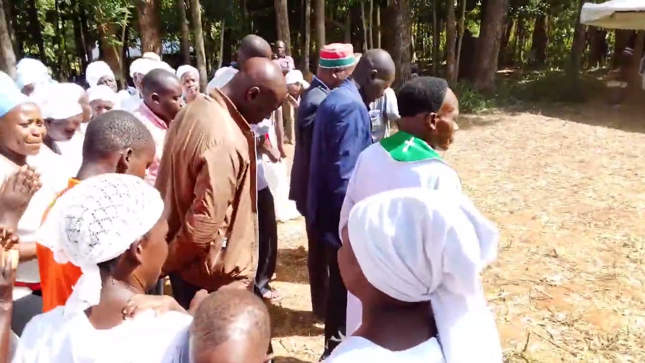 Man solo aki binga Ngoma na man pat nani mukali 