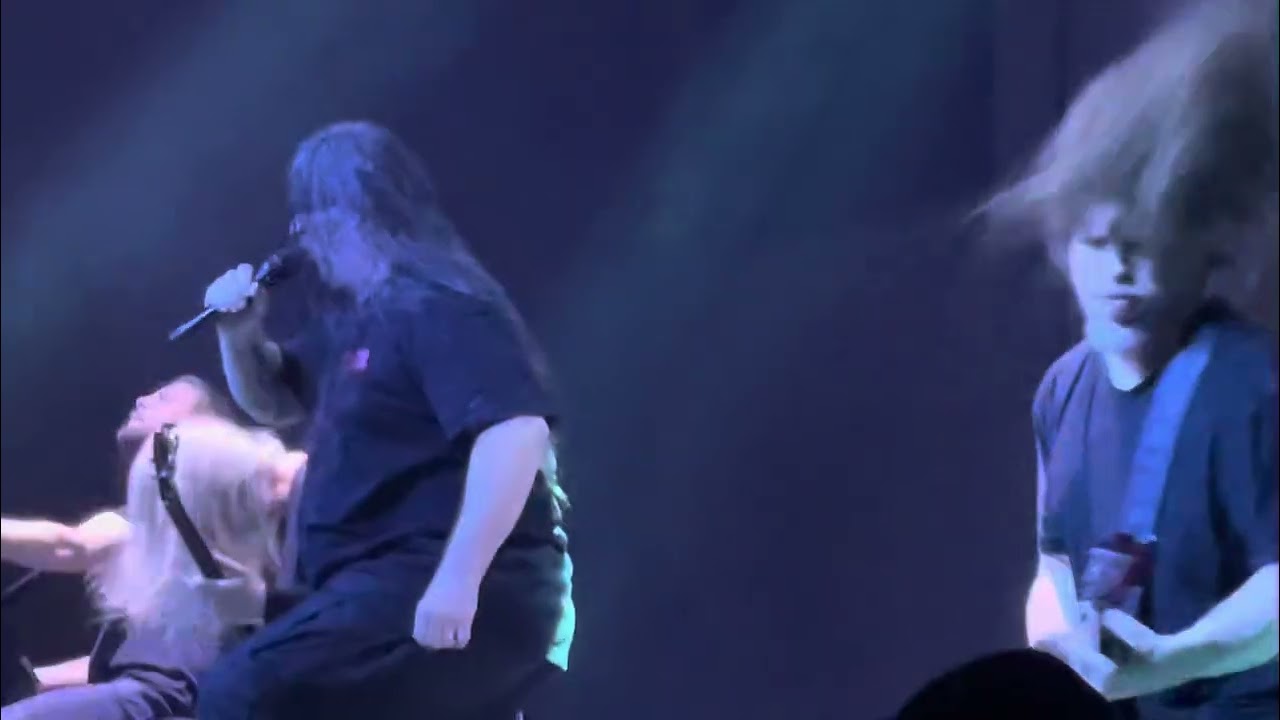 Heres another clip of the cannibal corpse concert i went to