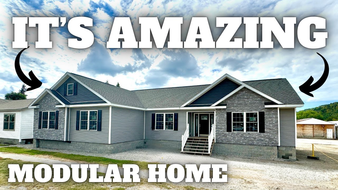 TOTALLY WORTH the TRIP to tour this NEW AMAZING modular home! Prefab House Tour