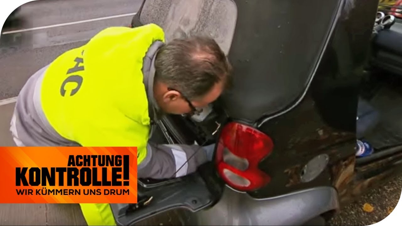 Kleines Auto, große Kosten: Dieser Smart läuft heiß! | Achtung Kontrolle | kabel eins