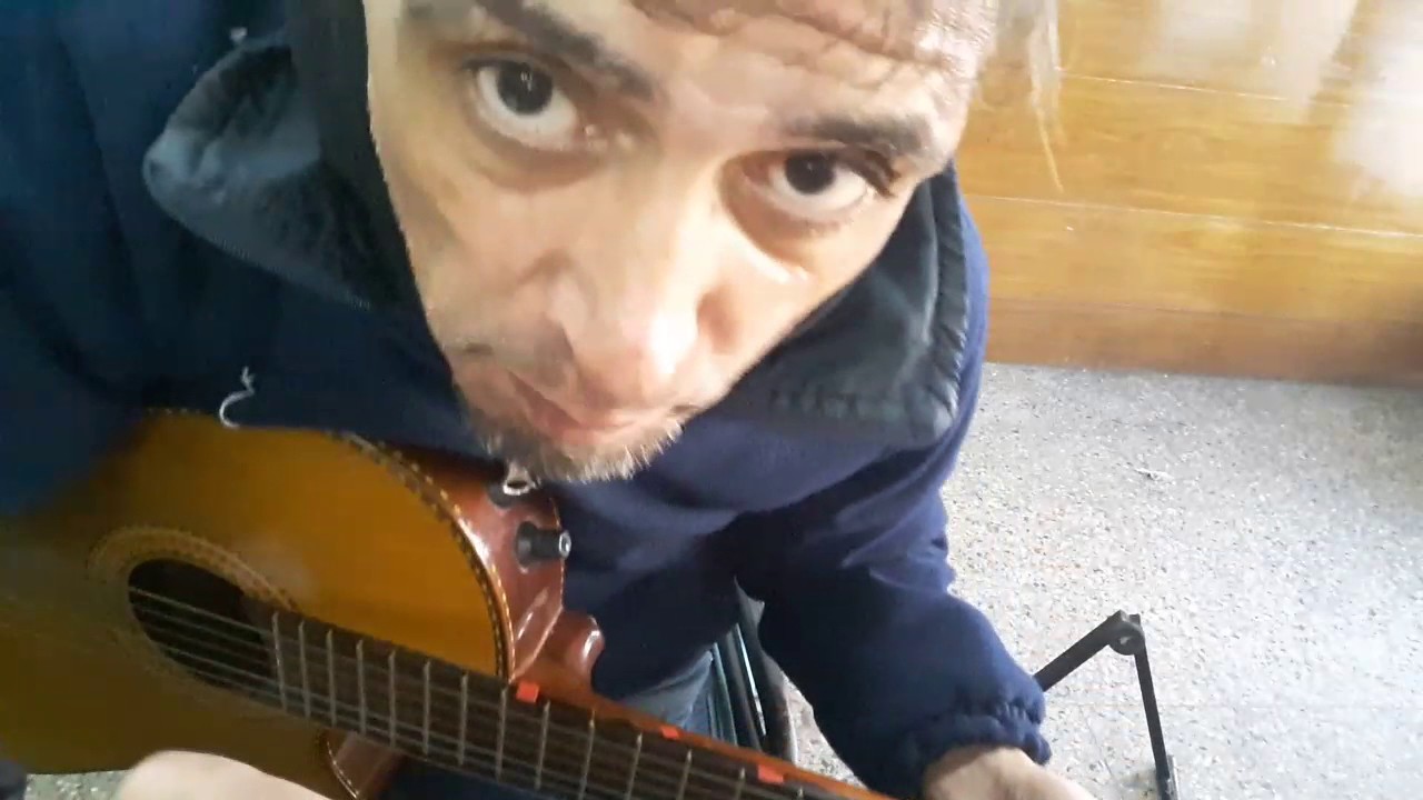 Cómo tocar Un poco de amor francés Redonditos de Ricota con guitarra criolla Acordes Tutorial Letra