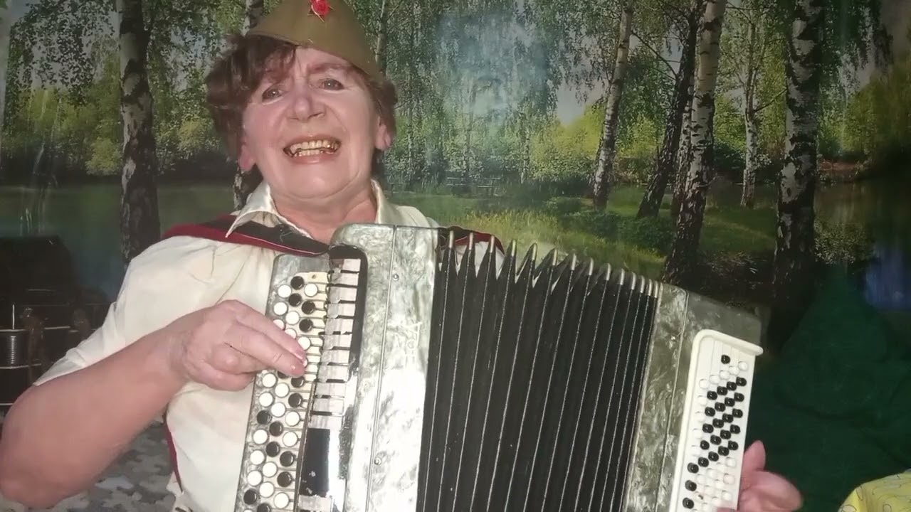 С днём Защитника отечества! КАТЮША! #любовьбелякова #баянист 