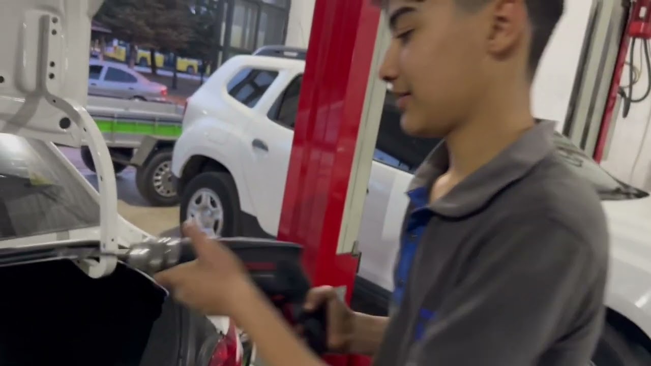 Citroen Peugeot 301 bagaj çözümü bagaj amortisörü nasıl monte edilir bagaj amortisörü nasıl yapılır