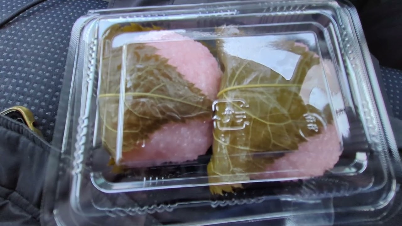 札幌市東区[かど丸餅店]いちご大福、チョコ大福、桜餅