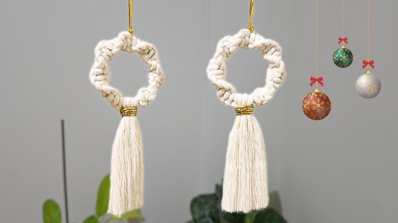 ADORNO de NAVIDAD en MACRAME 🎅 | DIY Christmas Ornament | Mini CORONA de NAVIDAD | MACRAME CHRISTMAS