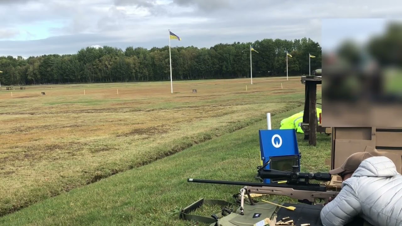 Accuracy International - AI .308 Cal rifle at 600 Yards.