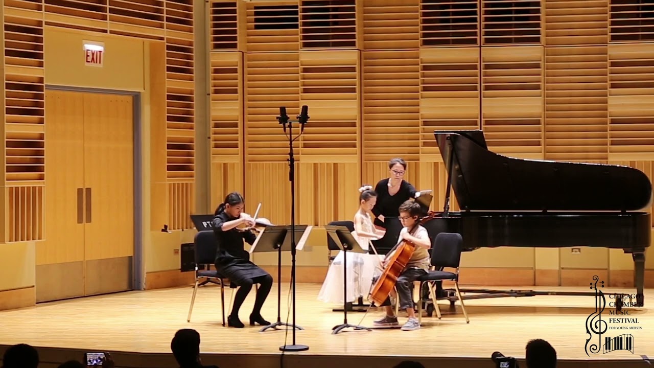 Franz Joseph Haydn - Rondo All' Ongarese from Trio in G major, Hob. XV/25, 