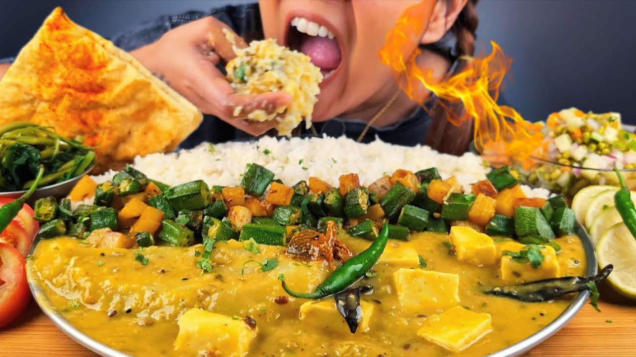 COOKING & EATING PAPAYA & TOFU DAL WITH BHINDI ALOO FRY, MOONG SALAD, BOILED SAAG, RICE & PAPAD ASMR