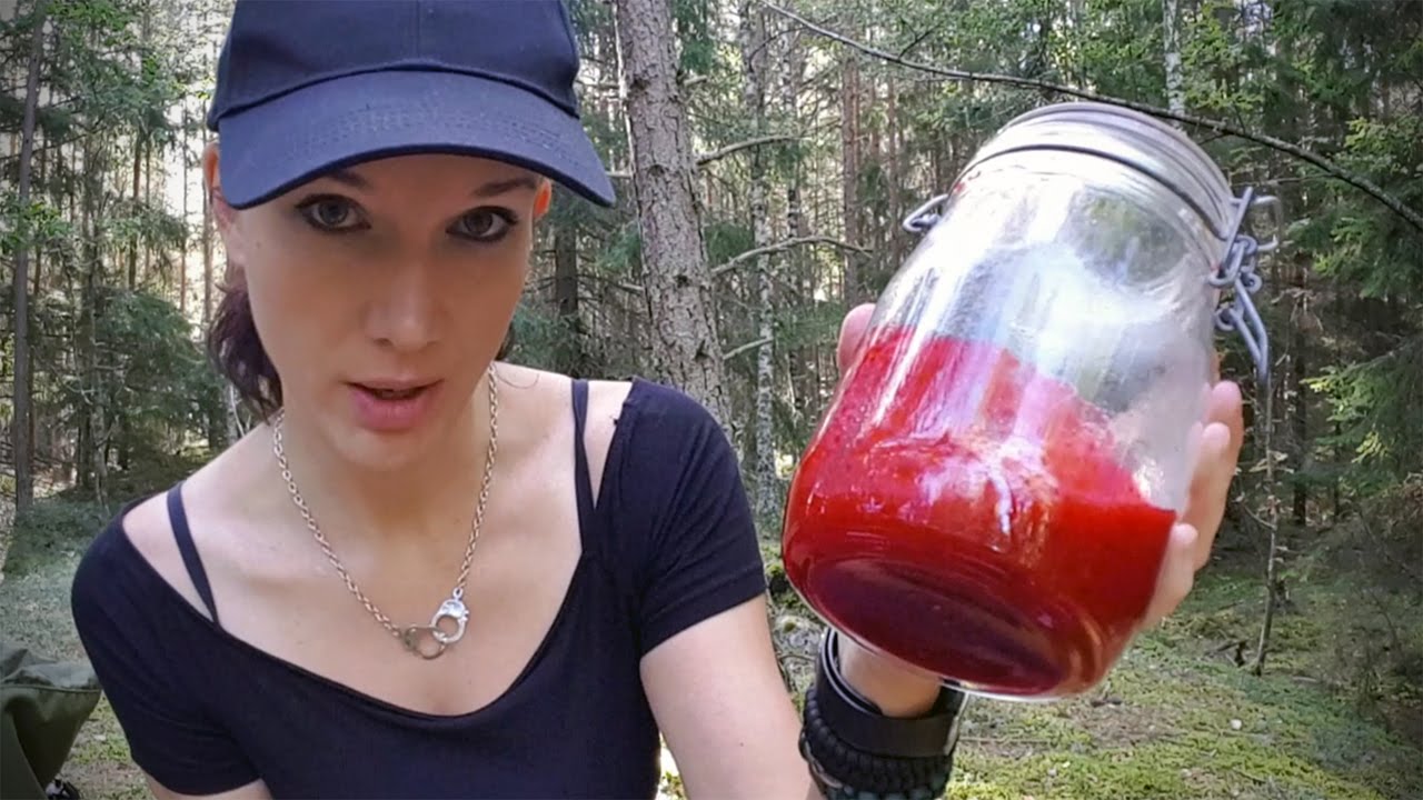 Making Swedish Lingonberry Jam