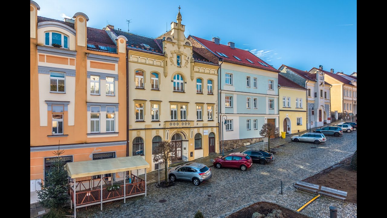 Prodej bytového domu v centru Vimperka - Lucie Tůmová, realitní makléř Praha