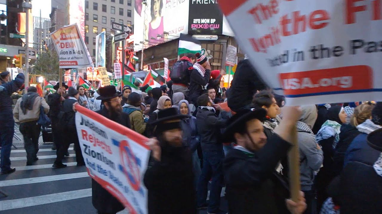 Massive march following pro-Palestinian rally in Times Square