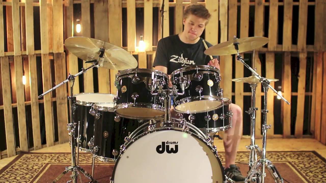 DW Drums Jazz Series Piano Black Laquer with Chrome Hardware