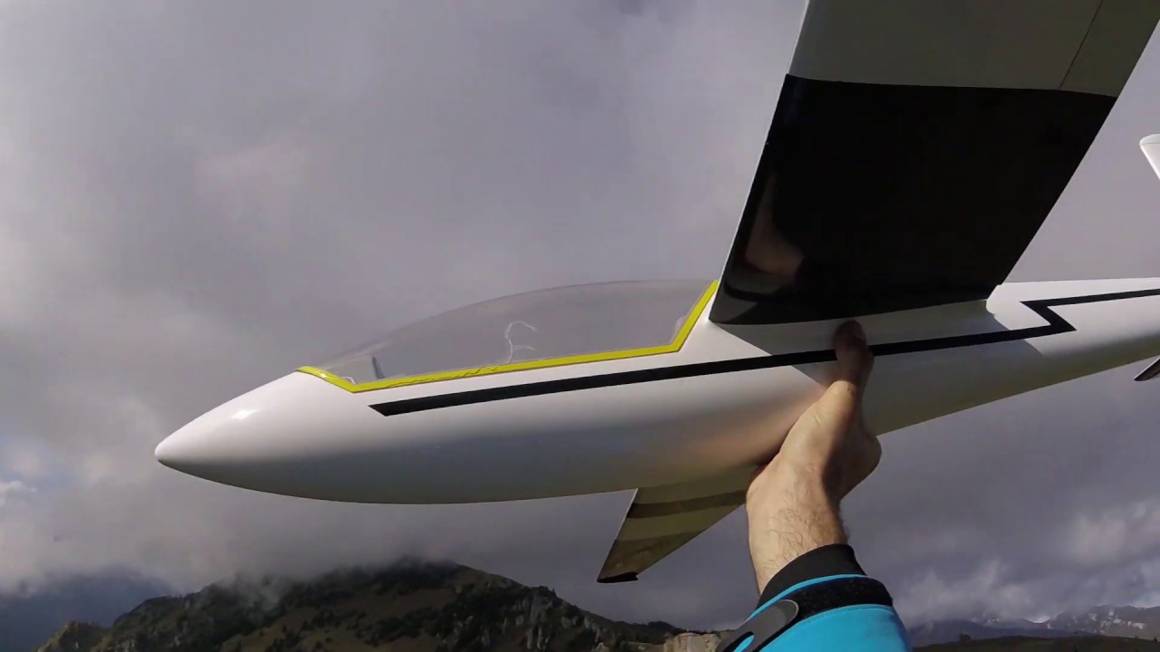 Mibo Swift S1 2.5 Medium DS through the clouds at Velika Planina