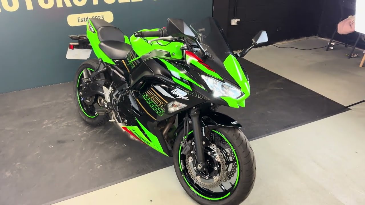 Kawasaki Ninja 650 performance walk around