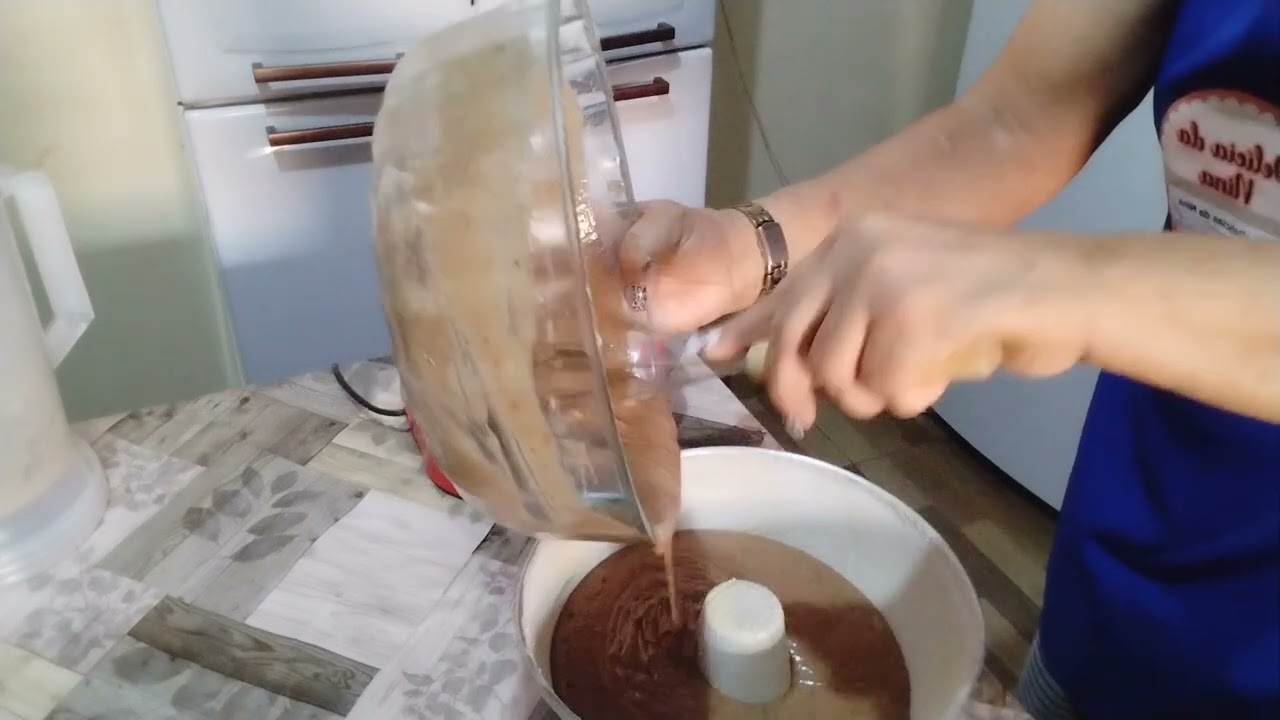 Bolo de Vinho Com Chocolate!😋