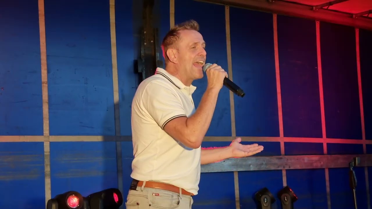 In een droom zag ik je staan  - John Dennis -  Wijnantshof - Woubrechtegem