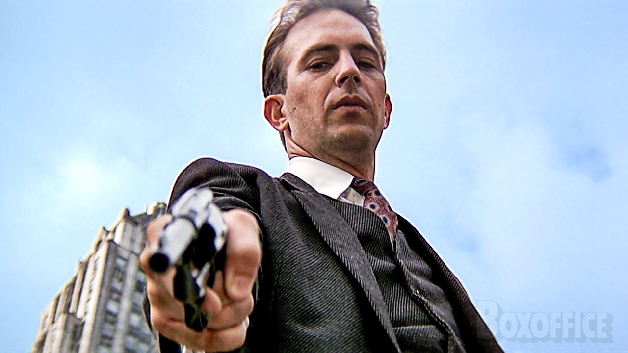 Eliot Ness se venga de sus amigos caídos | Los intocables | Clip en Español
