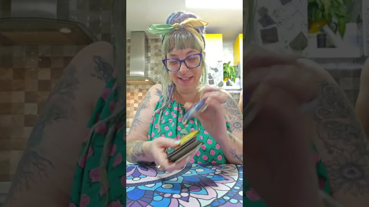 את אנרגיה כזאת טהורה בורא עולם תמיד יזכיר לך מי את