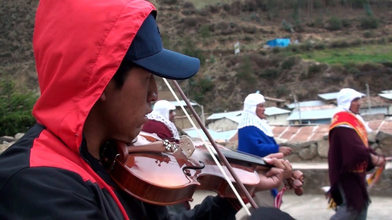 NAVIDAD DE VILLA DE ARMA | DOCUMENTAL: EL RETRARTO DE MI PASADO | HUANCAVELICA - 2013
