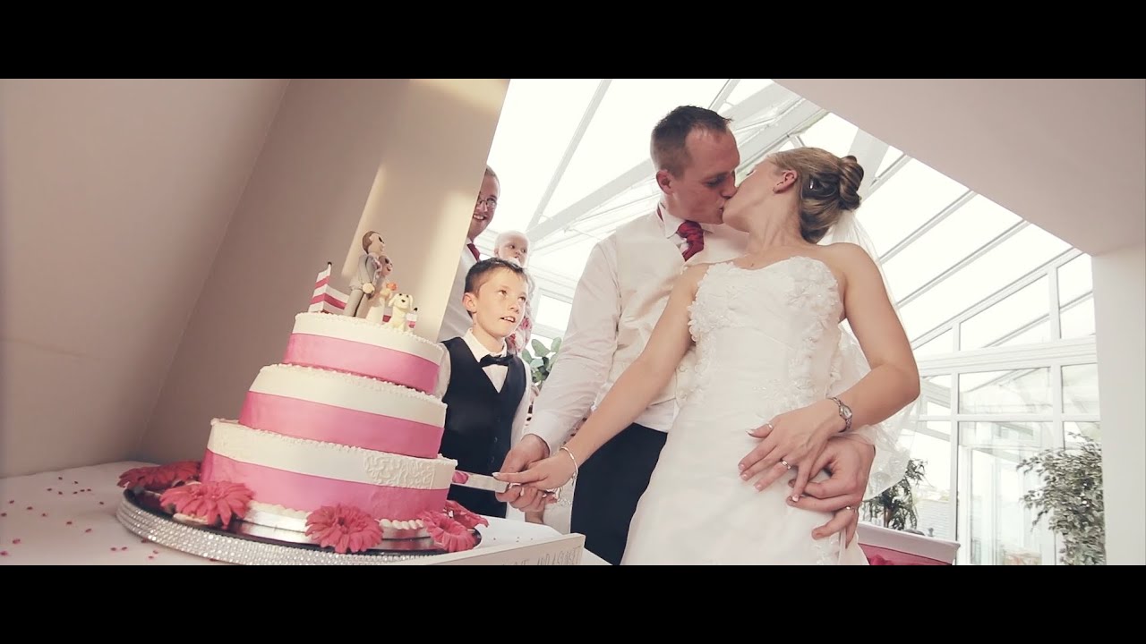 Lauren + James | Wedding Highlights @ Treverbyn Church / Porth Veor Manor