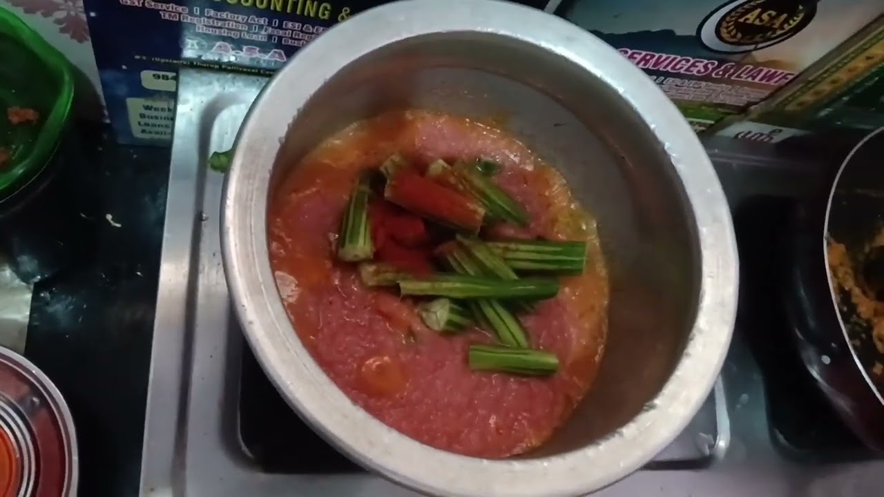 Chicken kulambu vera leval 😋#cooking#trending#viralvideo#testyfood