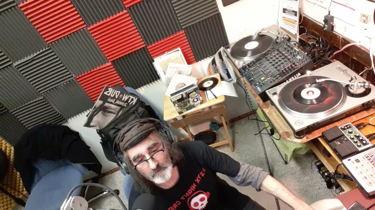 HEAVYWEIGHT SOUND ~ All Vinyl Reggae Radio ~ Part 2 ~ Jan. 9th, 2026